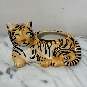 Leah Goren Anthropologie Tiger Ceramic Planter